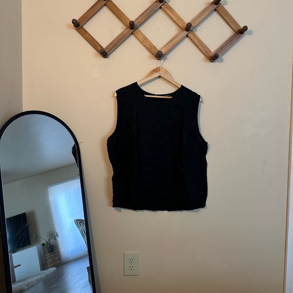 Quince Black Sleeveless Linen Tank Top